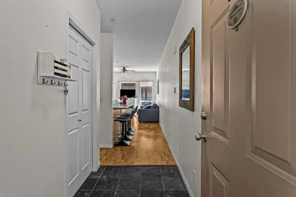 176 Kananaskis Way #211