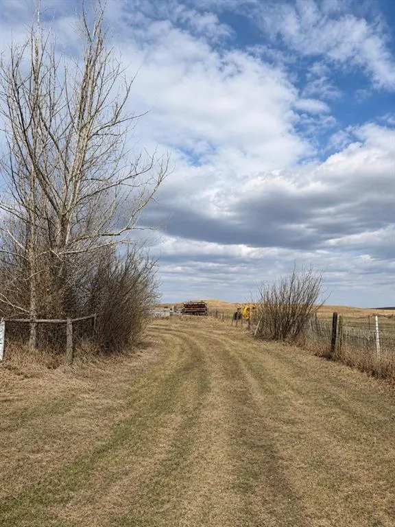 292234 Township Road 264