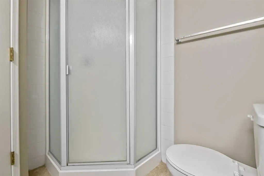 2206 Sienna Park Green SW #2206