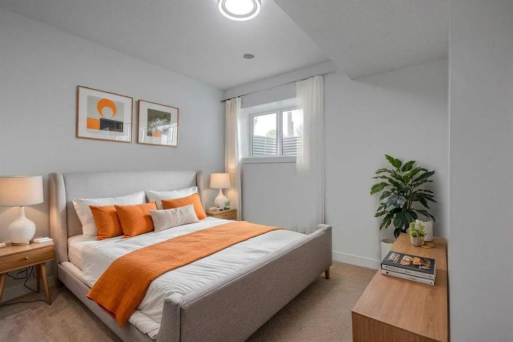 5537 51 Avenue #2