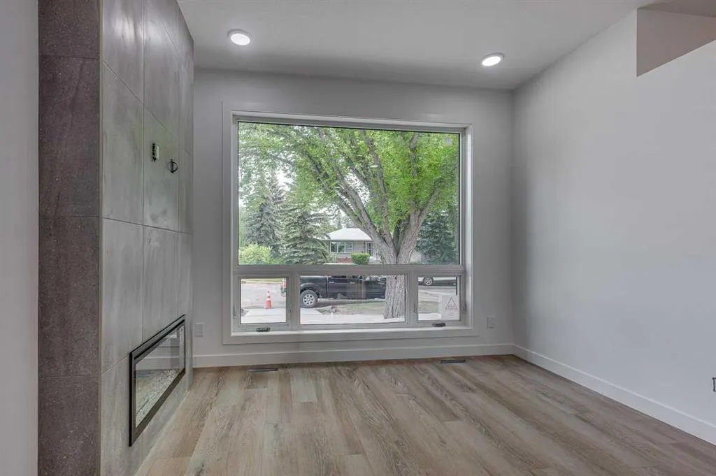 5537 51 Avenue #2