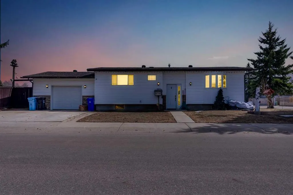 162 Caldwell Crescent