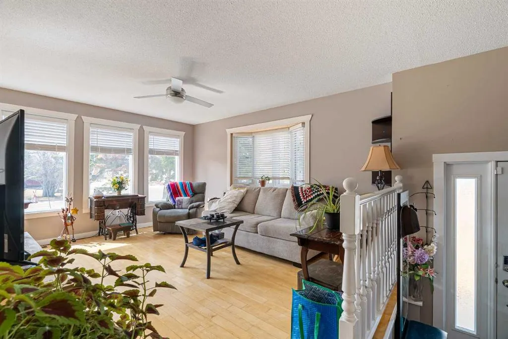 162 Caldwell Crescent