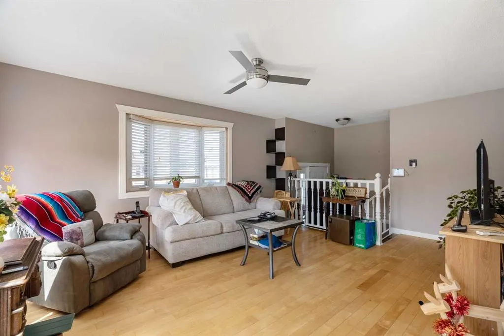 162 Caldwell Crescent