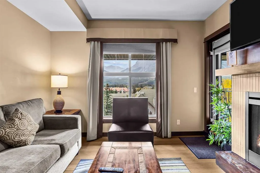 1818 Mountain Avenue #313C