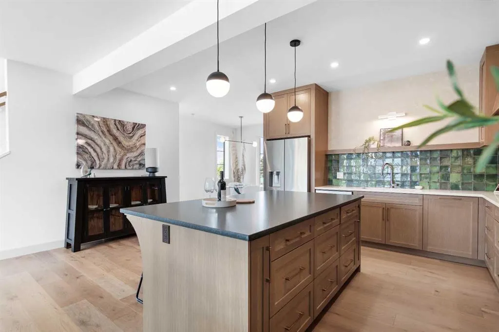 5032 48 Street