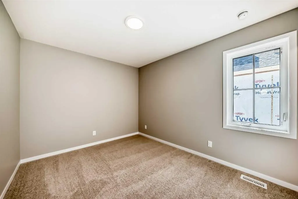 103 Mercado Crescent SE