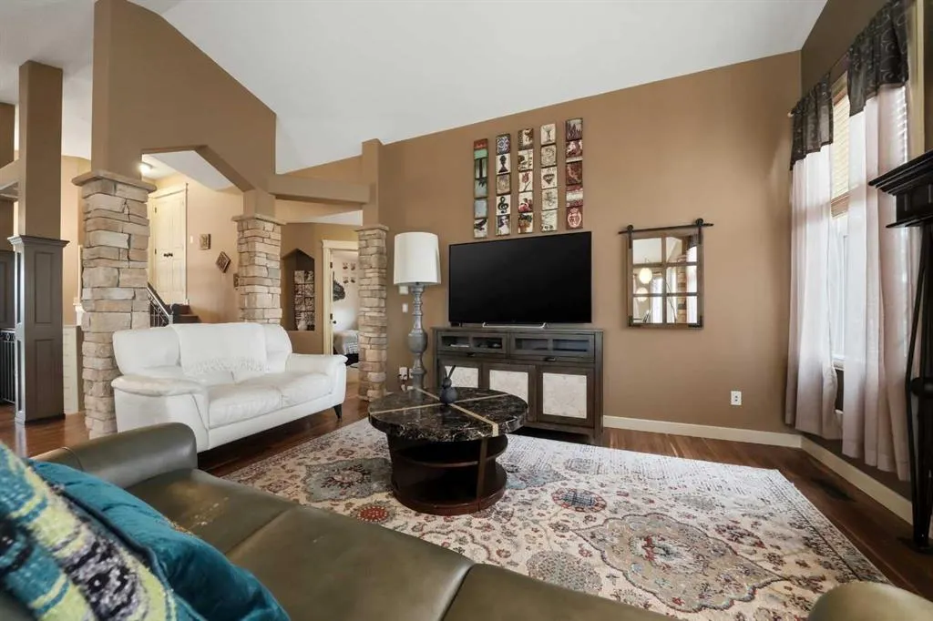 3 Legacy Cove