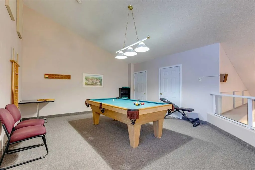 1818 Simcoe Boulevard SW #1118