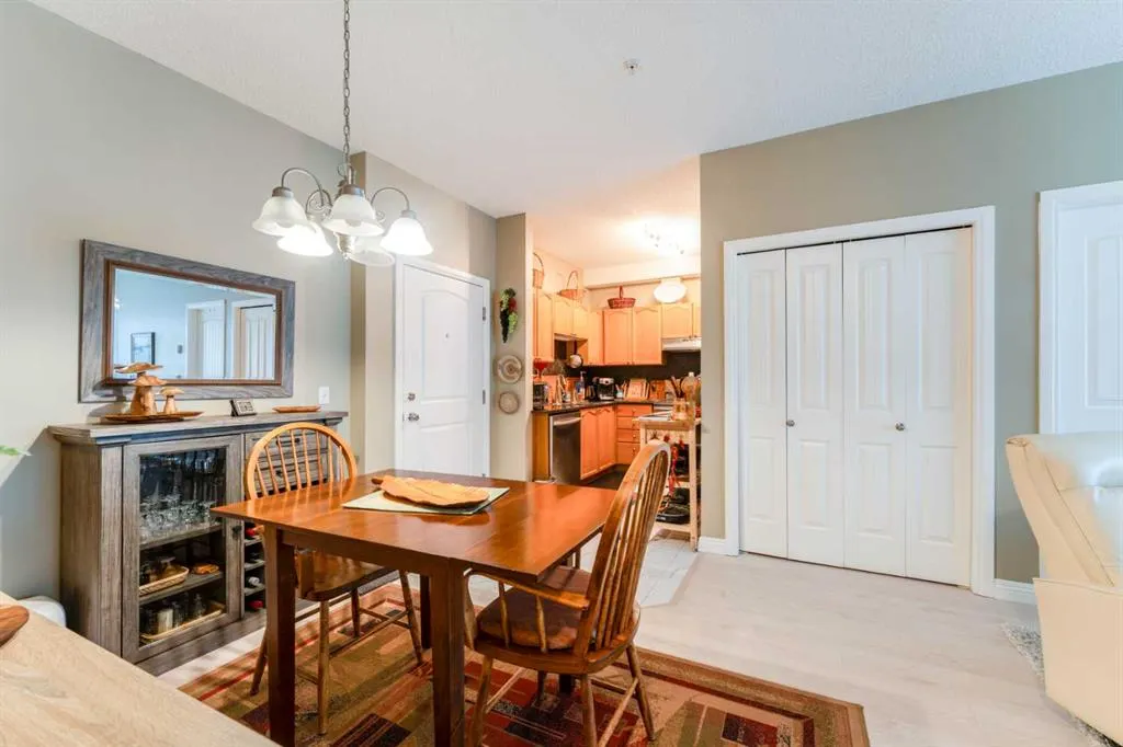 8 Prestwick Pond Terrace SE #206