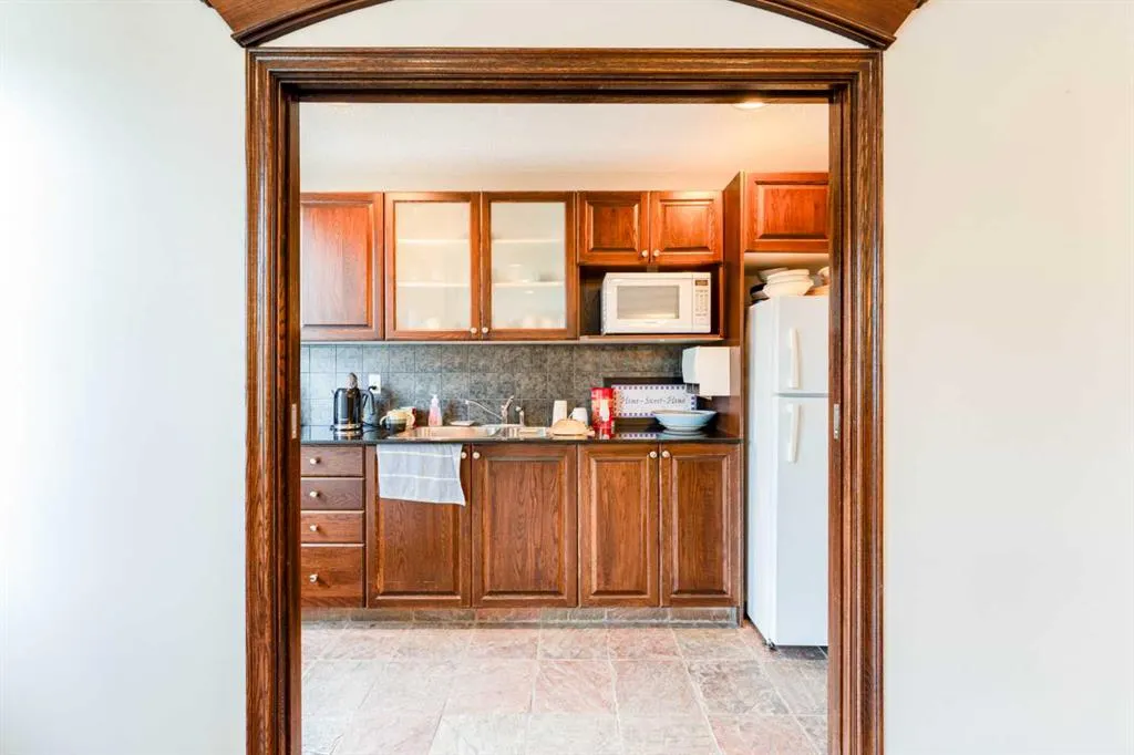 8 Prestwick Pond Terrace SE #206