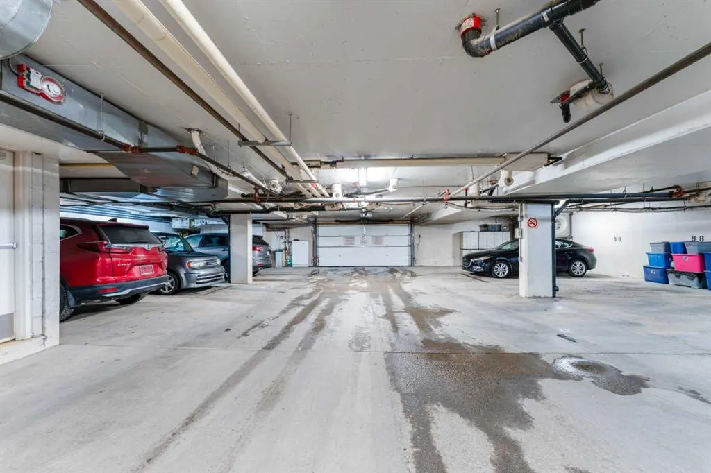 8 Prestwick Pond Terrace SE #206