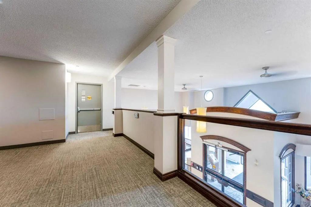 8 Prestwick Pond Terrace SE #206