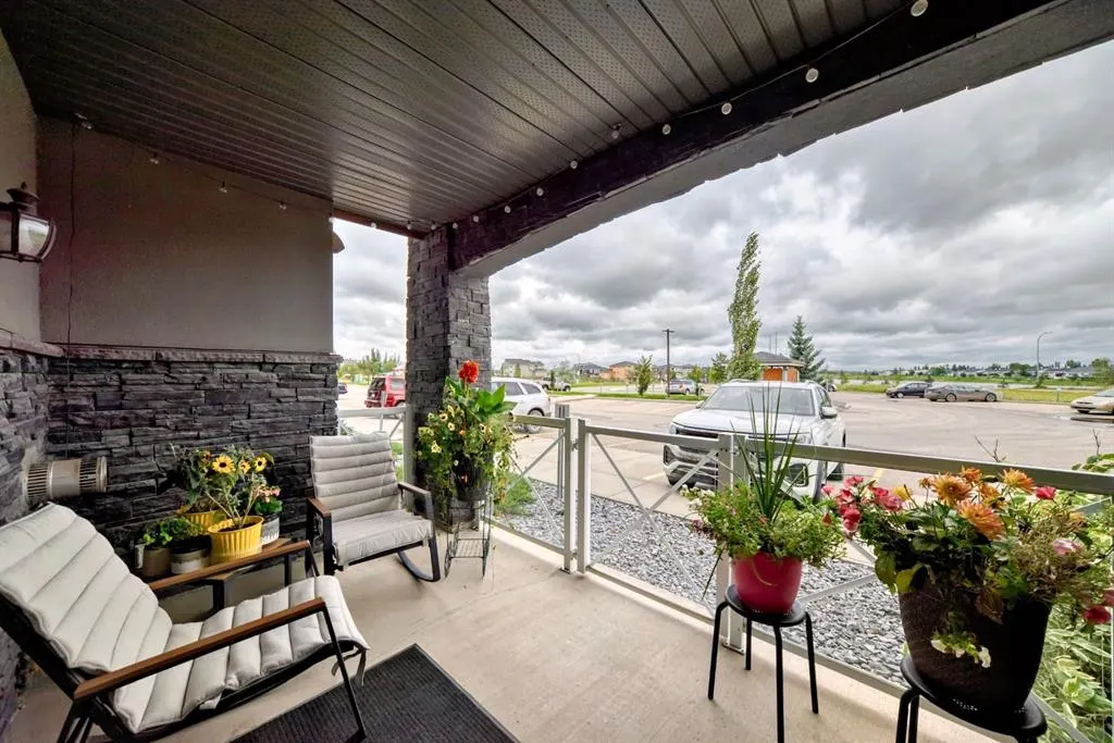1005B Westmount Drive #111