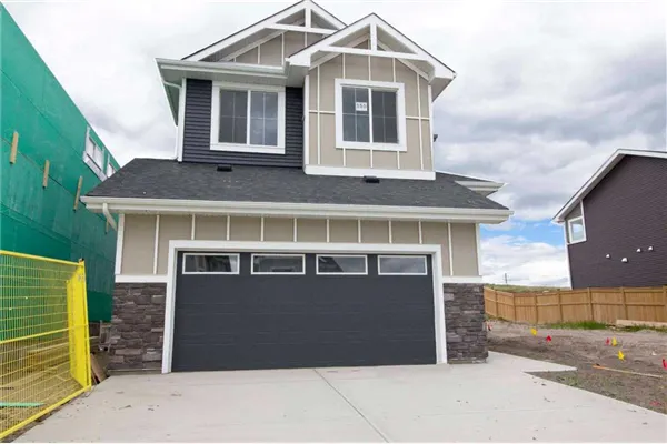 155 Sundown Crescent