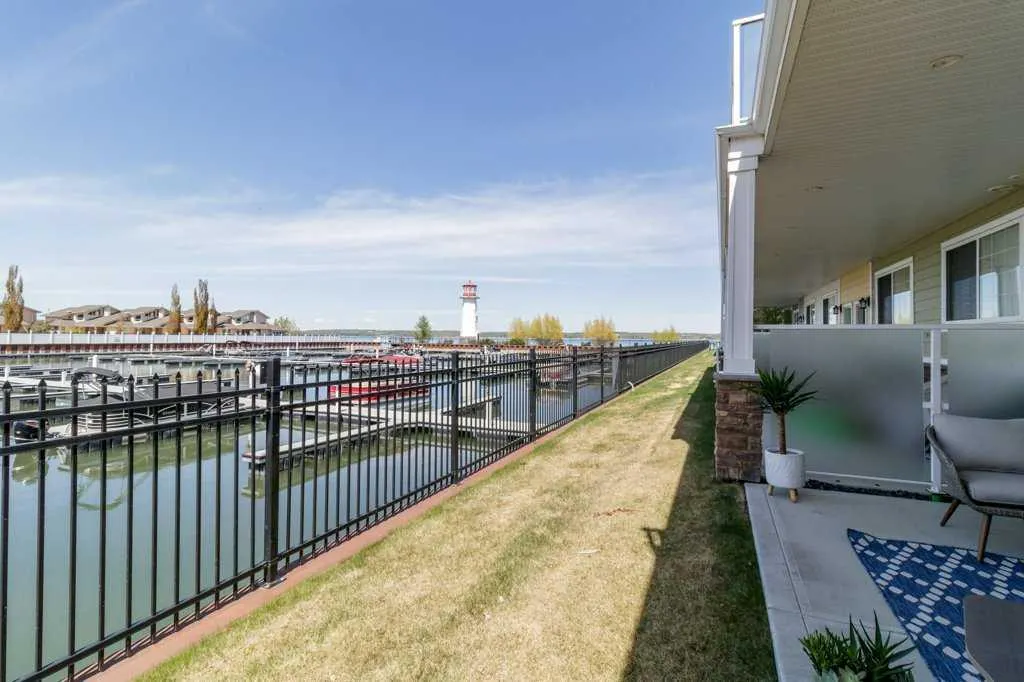5210 Lakeshore Drive #113