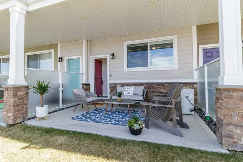 5210 Lakeshore Drive #113