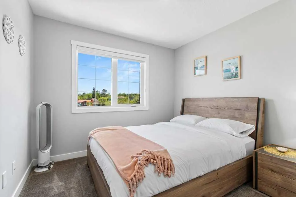 5210 Lakeshore Drive #113