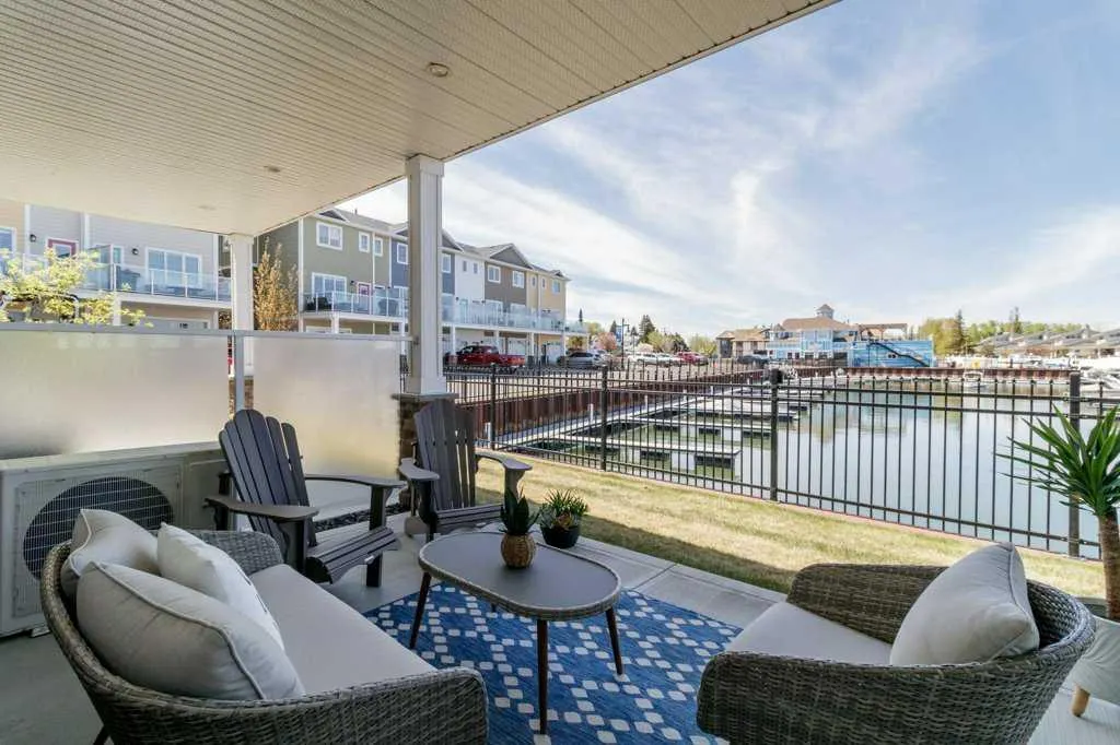 5210 Lakeshore Drive #113