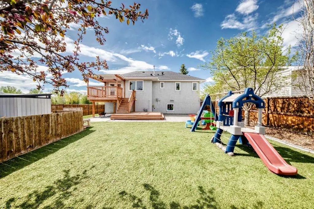 26 Green Meadow Drive