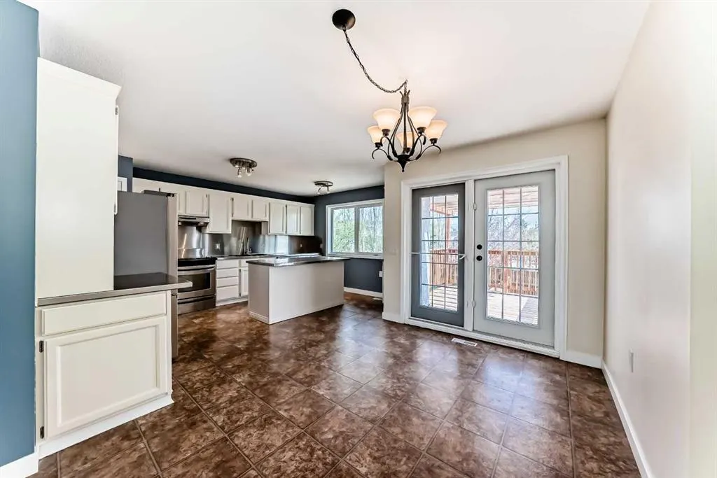 26 Green Meadow Drive