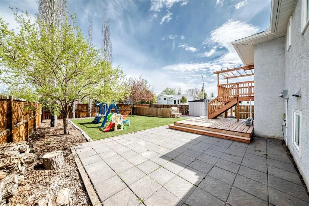26 Green Meadow Drive