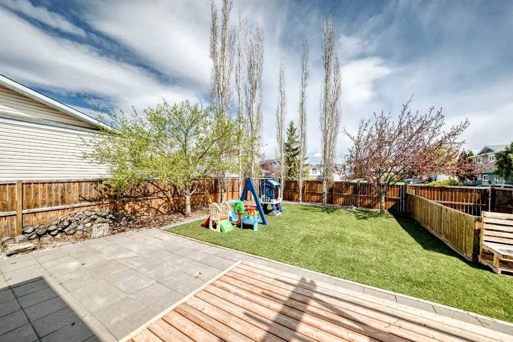 26 Green Meadow Drive