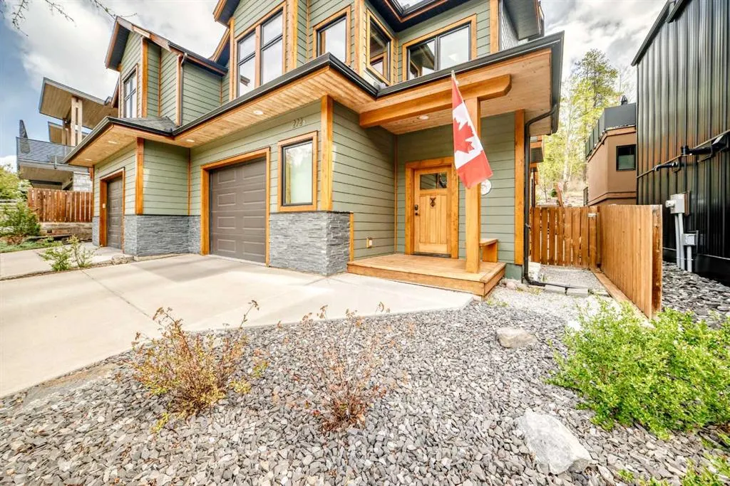 272 Three Sisters Drive #B