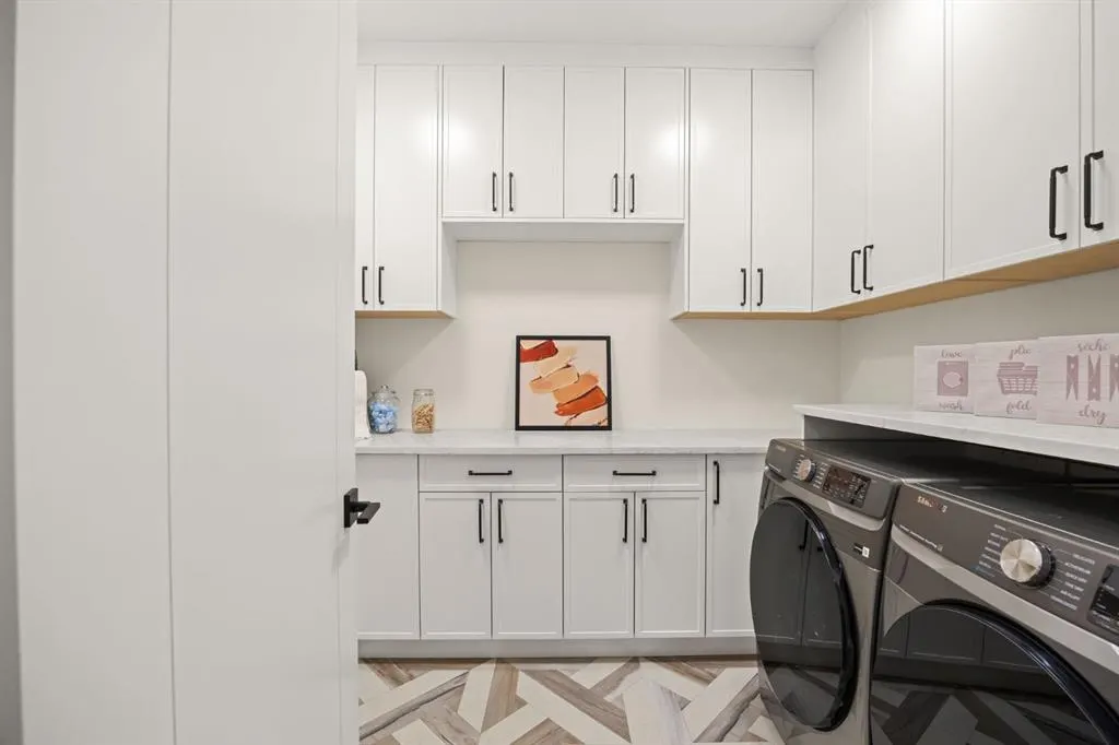 26 Varsplain Place NW