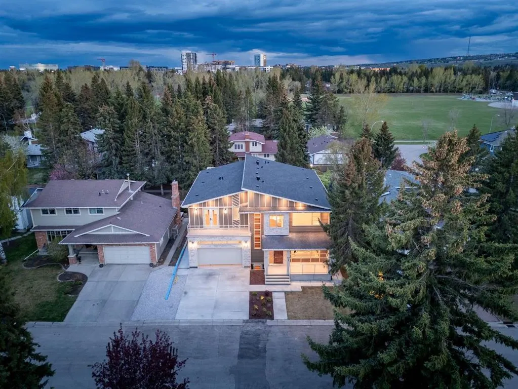 26 Varsplain Place NW