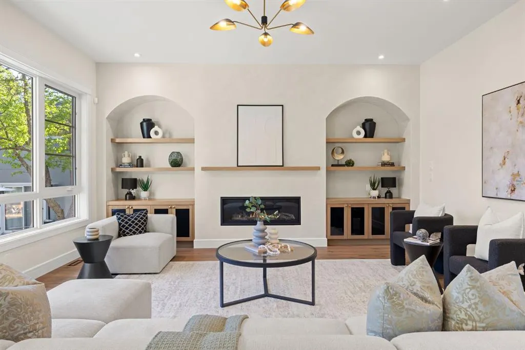 26 Varsplain Place NW