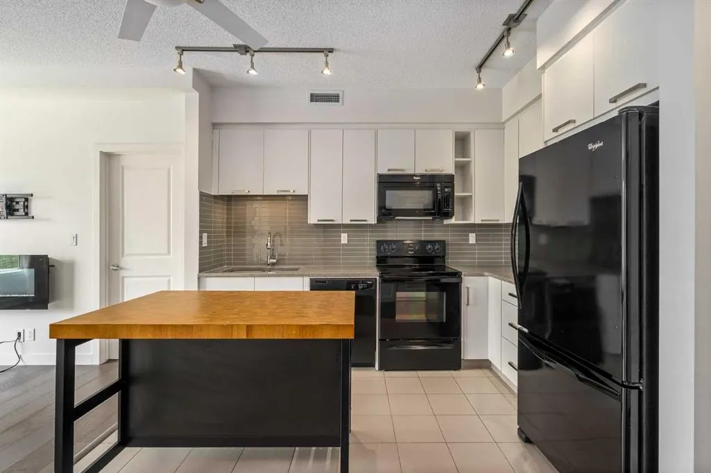 175 Silverado Boulevard SW #3210