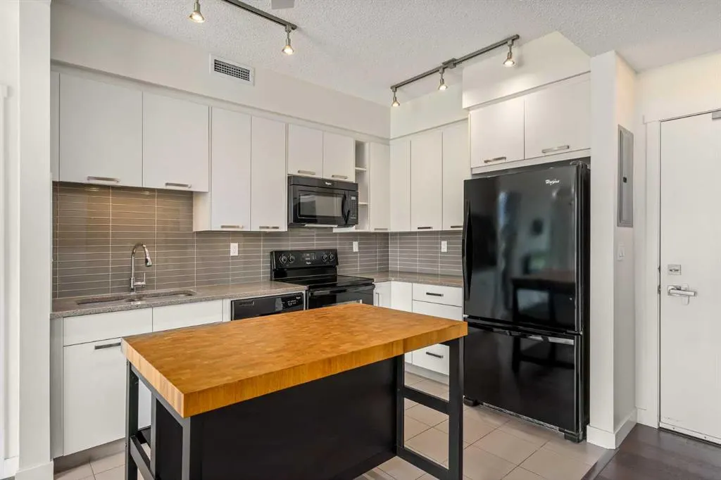 175 Silverado Boulevard SW #3210