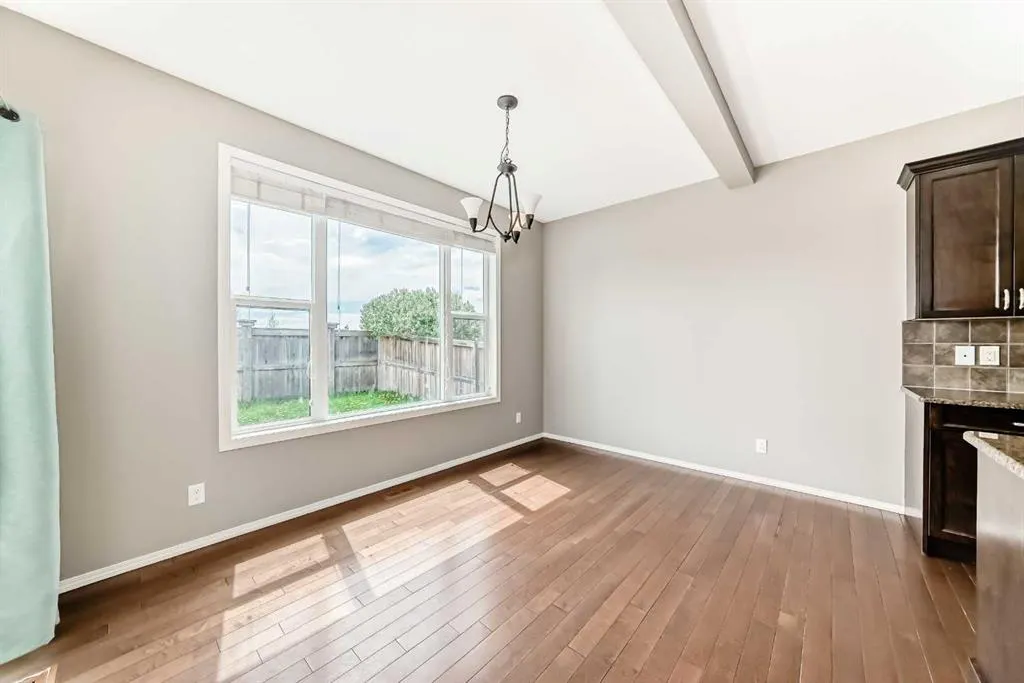 196 Cranberry Circle SE