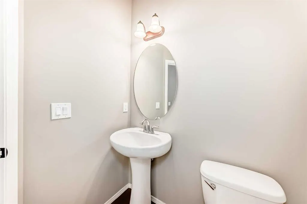 196 Cranberry Circle SE