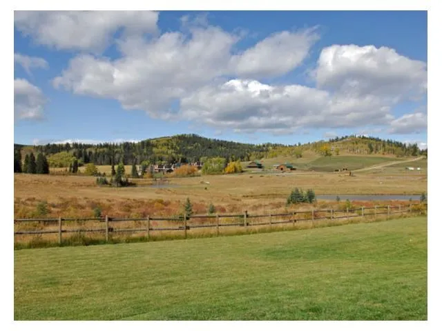 15 Kicking Horse Way
