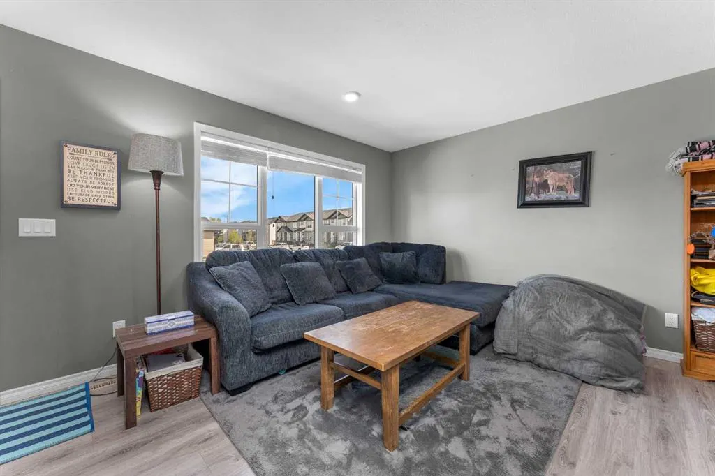 22 Hawthorn Place