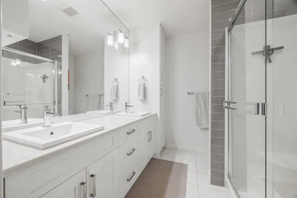 110 Auburn Meadows View SE #105