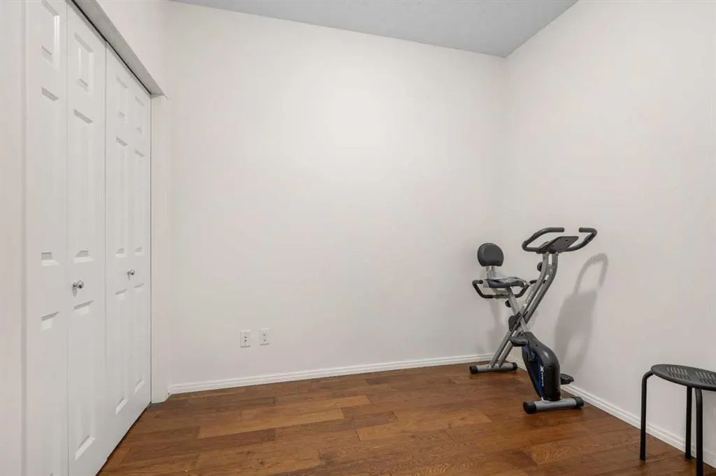 279 Copperpond Common SE #1403
