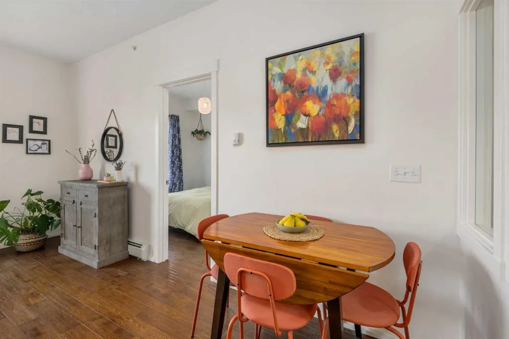 279 Copperpond Common SE #1403