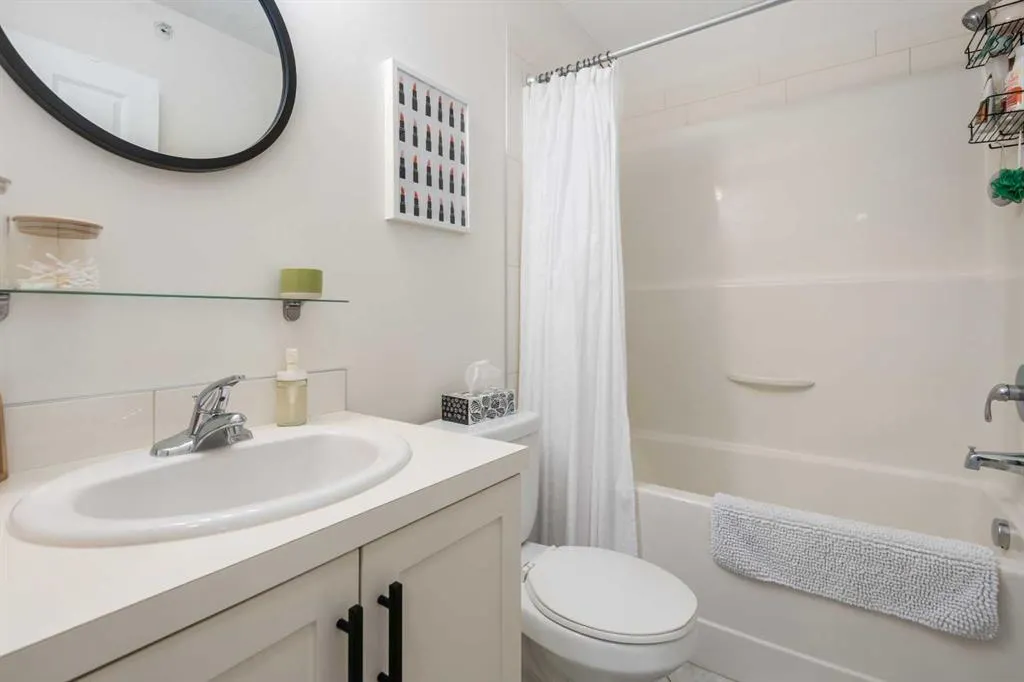 279 Copperpond Common SE #1403