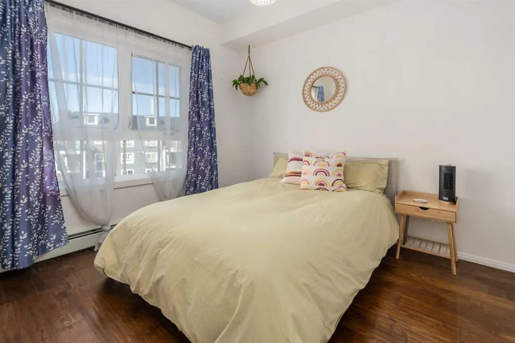 279 Copperpond Common SE #1403