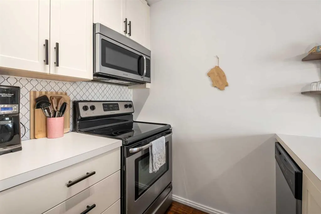 279 Copperpond Common SE #1403