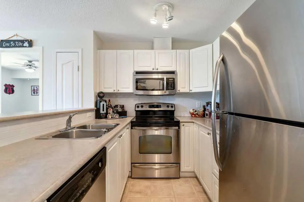 428 Chaparral Ravine View SE #322
