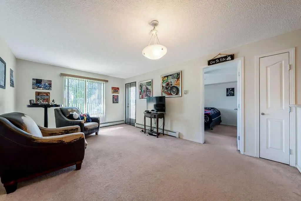 428 Chaparral Ravine View SE #322