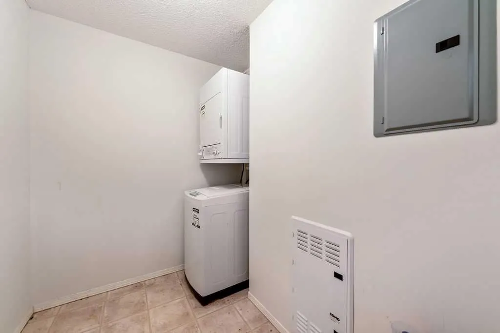 428 Chaparral Ravine View SE #322