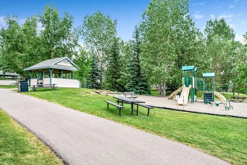 428 Chaparral Ravine View SE #322