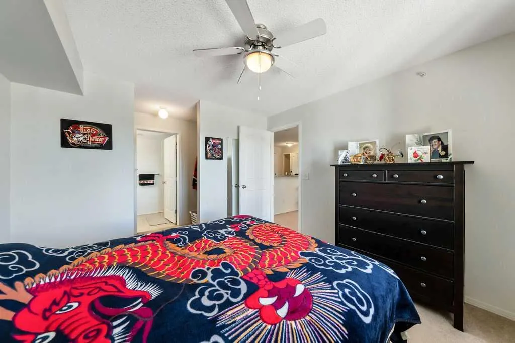 428 Chaparral Ravine View SE #322
