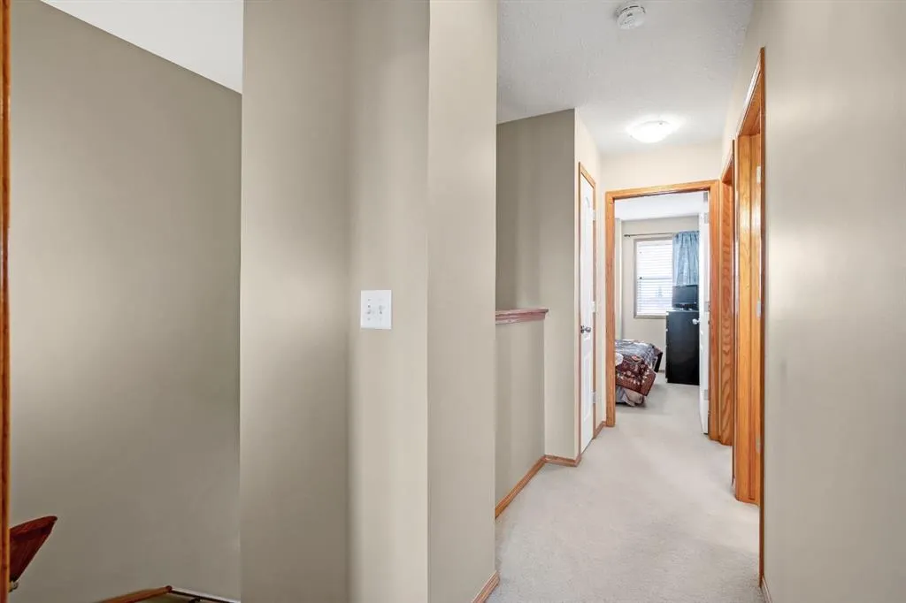 209 Strathcona Circle