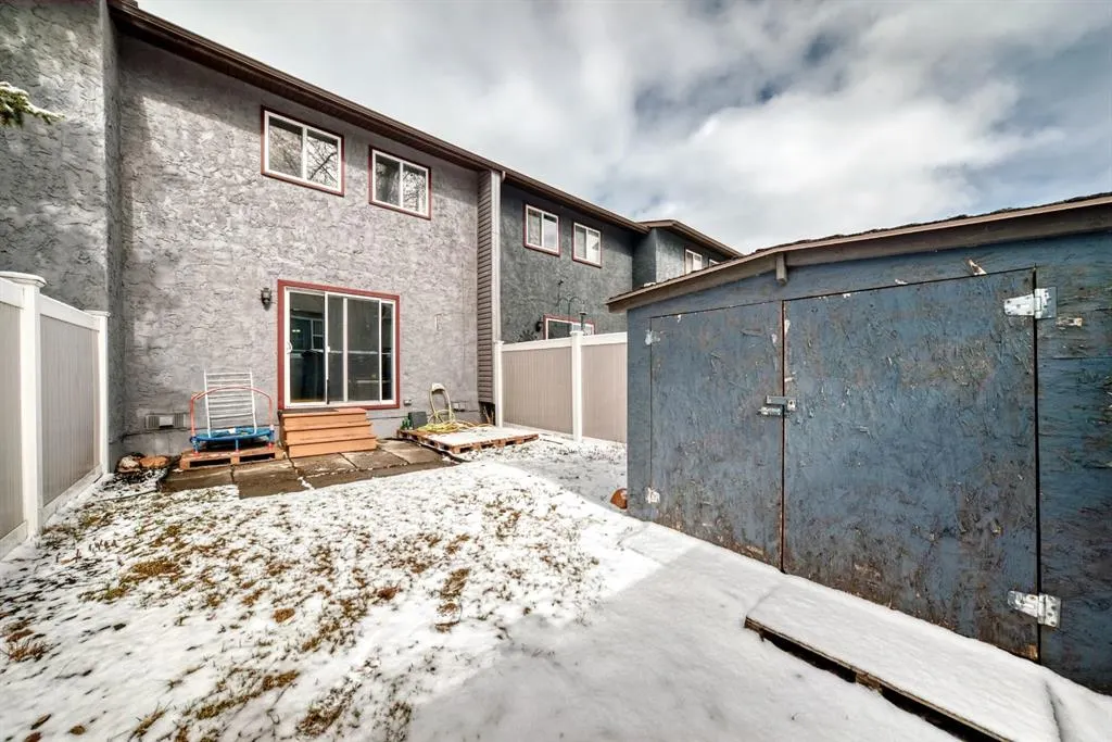 9930 Bonaventure Drive SE #702